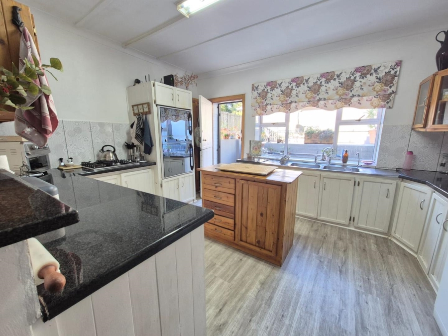 5 Bedroom Property for Sale in Dan Pienaar Free State
